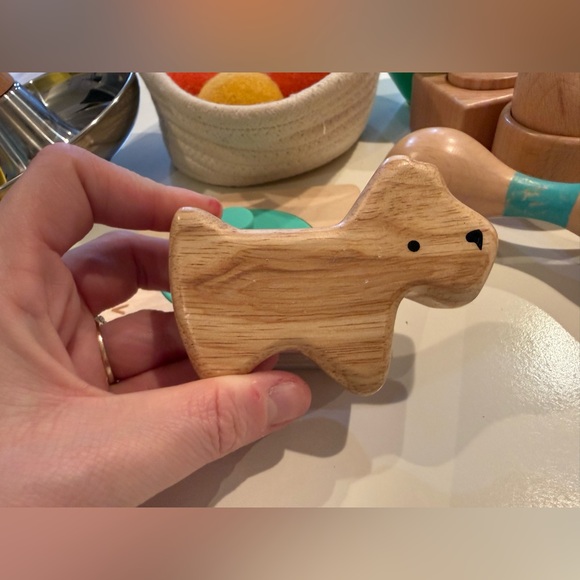 Lovevery bundle of 9 Montessori toys - Picture 3 of 3